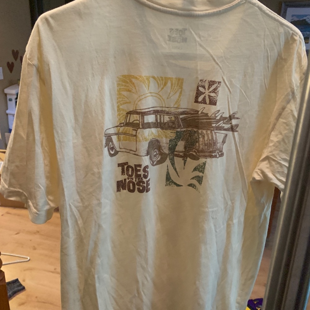 Toes on the Nose - super soft shirt